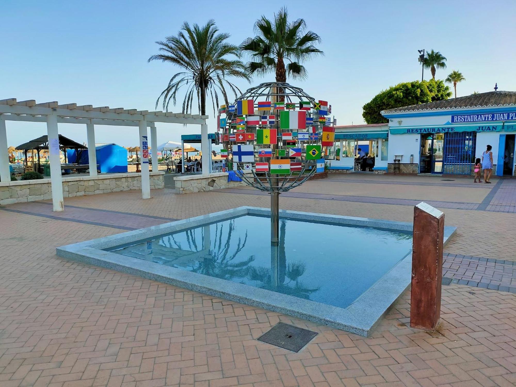 Apartamento Salinas 150M Playa Фуэнхирола Экстерьер фото