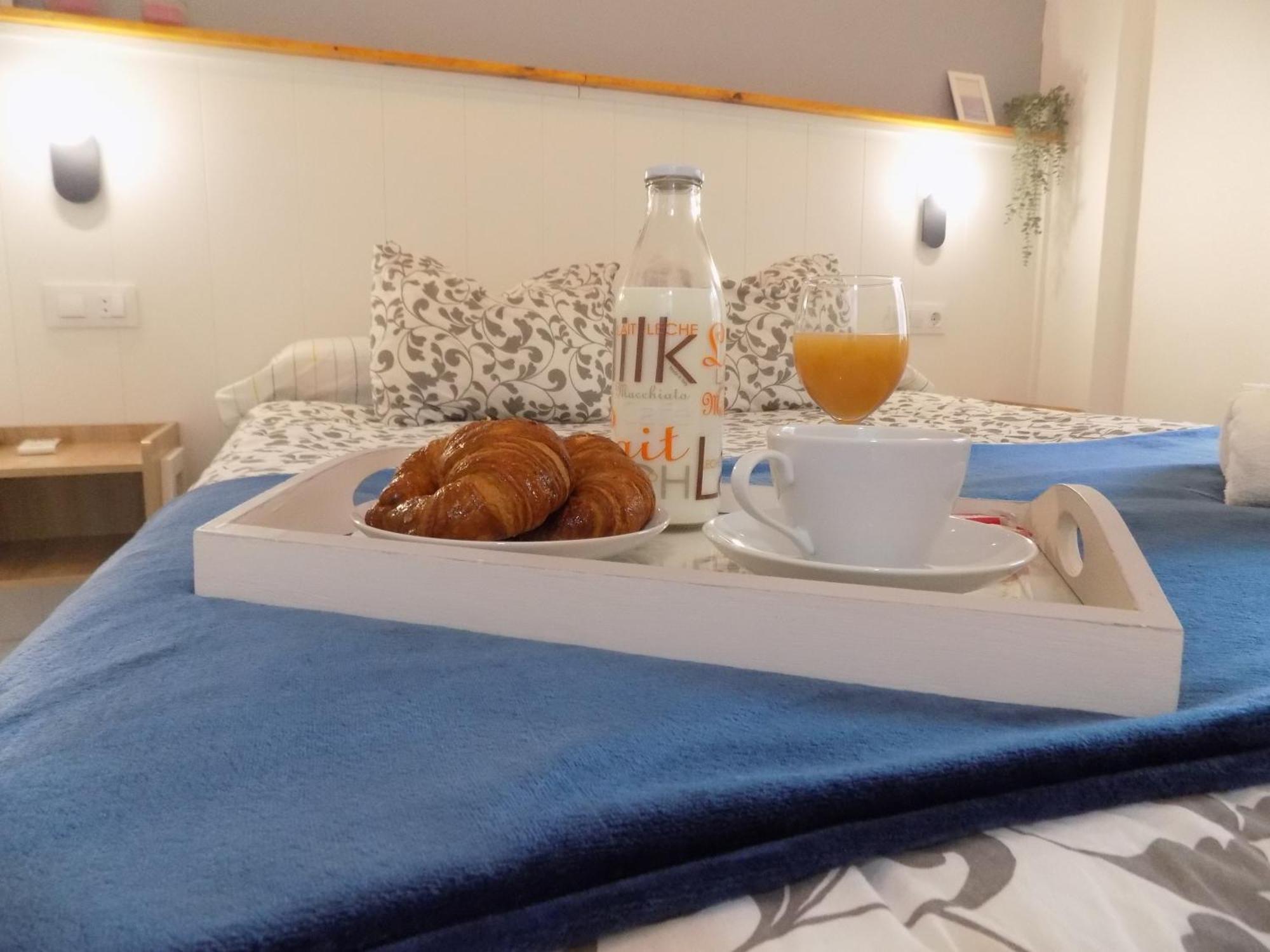 Apartamento Salinas 150M Playa Фуэнхирола Экстерьер фото